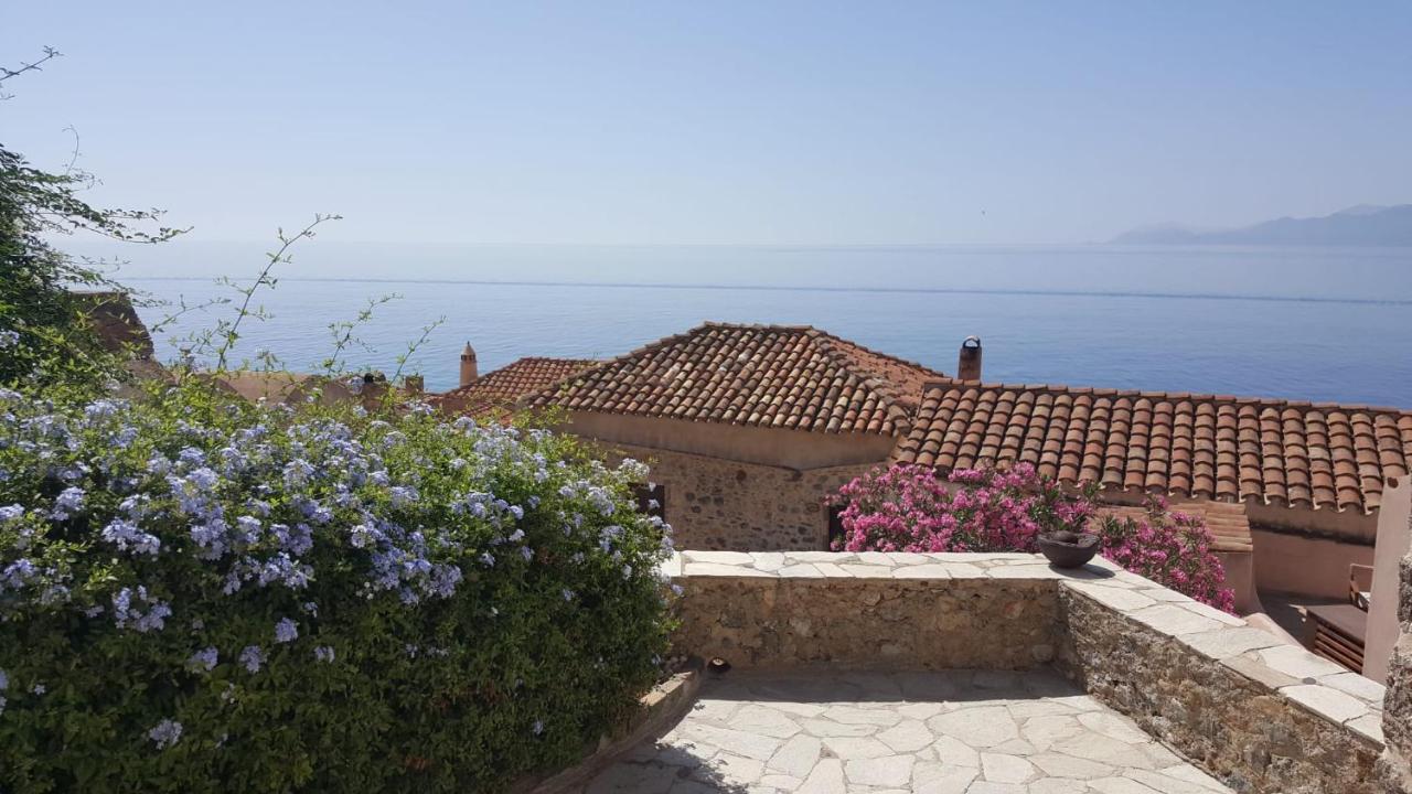 Athina Guesthouse Monemvasia Luaran gambar